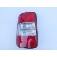 2004-2010 Volkswagen Caddy Stop Lambası Sol Kırmızı-Beyaz (Bagaj Kapağı Yukarı Açılır Tip) (Pleksan) (Adet) (Oem No:2K0945095B), image 1