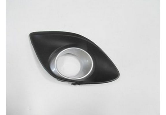 2012-2014 Mazda 2 Hb Sis Lamba Kapağı Sağ Sis Delikli-Çerçevesi Gümüş Gri (Tyg) (Adet) (Oem No:Dr6150C10A), image 1