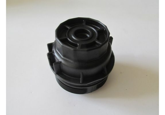 2011-2012 Toyota Auris Motor Yağ Filtre Kapağı (D-4D Dizel) (Plastik) (Oem No:1565033010), image 1